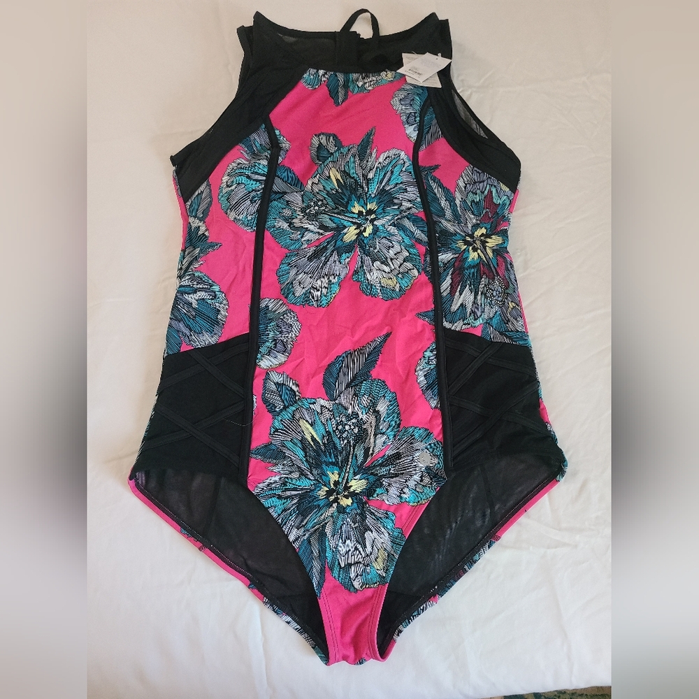 *NWT* Cacique, 20, hot pink one piece